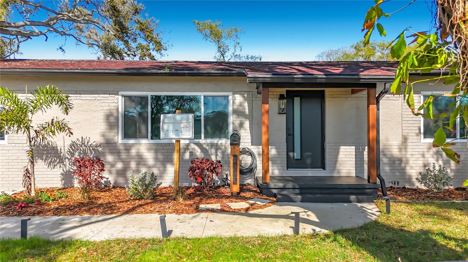 LAMPARILLA SUB - Residential