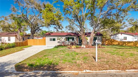 Photo of 2335 Murilla Way S, St Petersburg, FL 33712 (MLS # TB8484757)