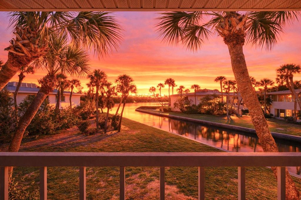 Photo of 6750 Gulf Of Mexico Drive #152, Longboat Key, FL 34228 (MLS # A4686698)
