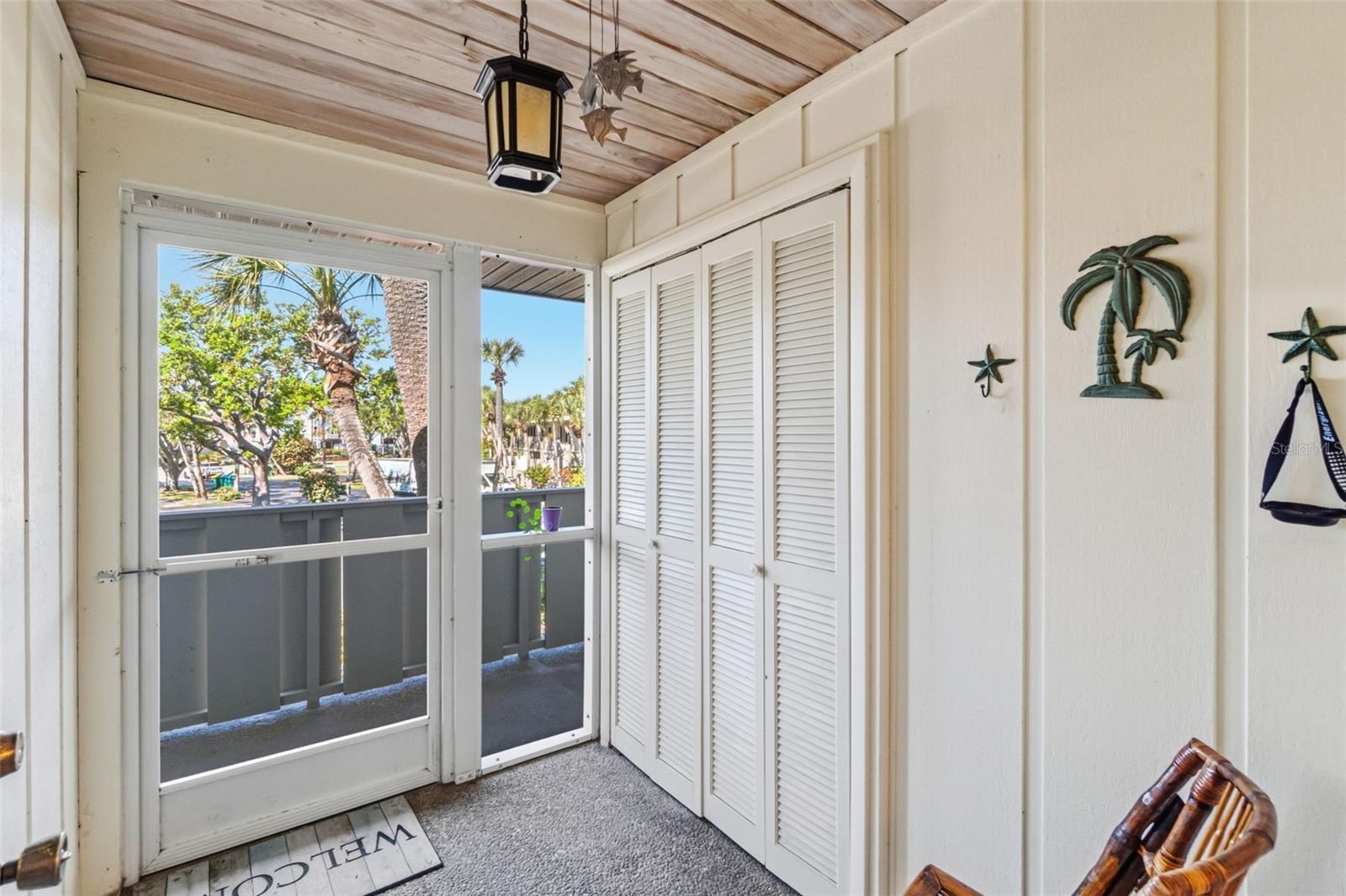 WHITNEY BEACH - Residential