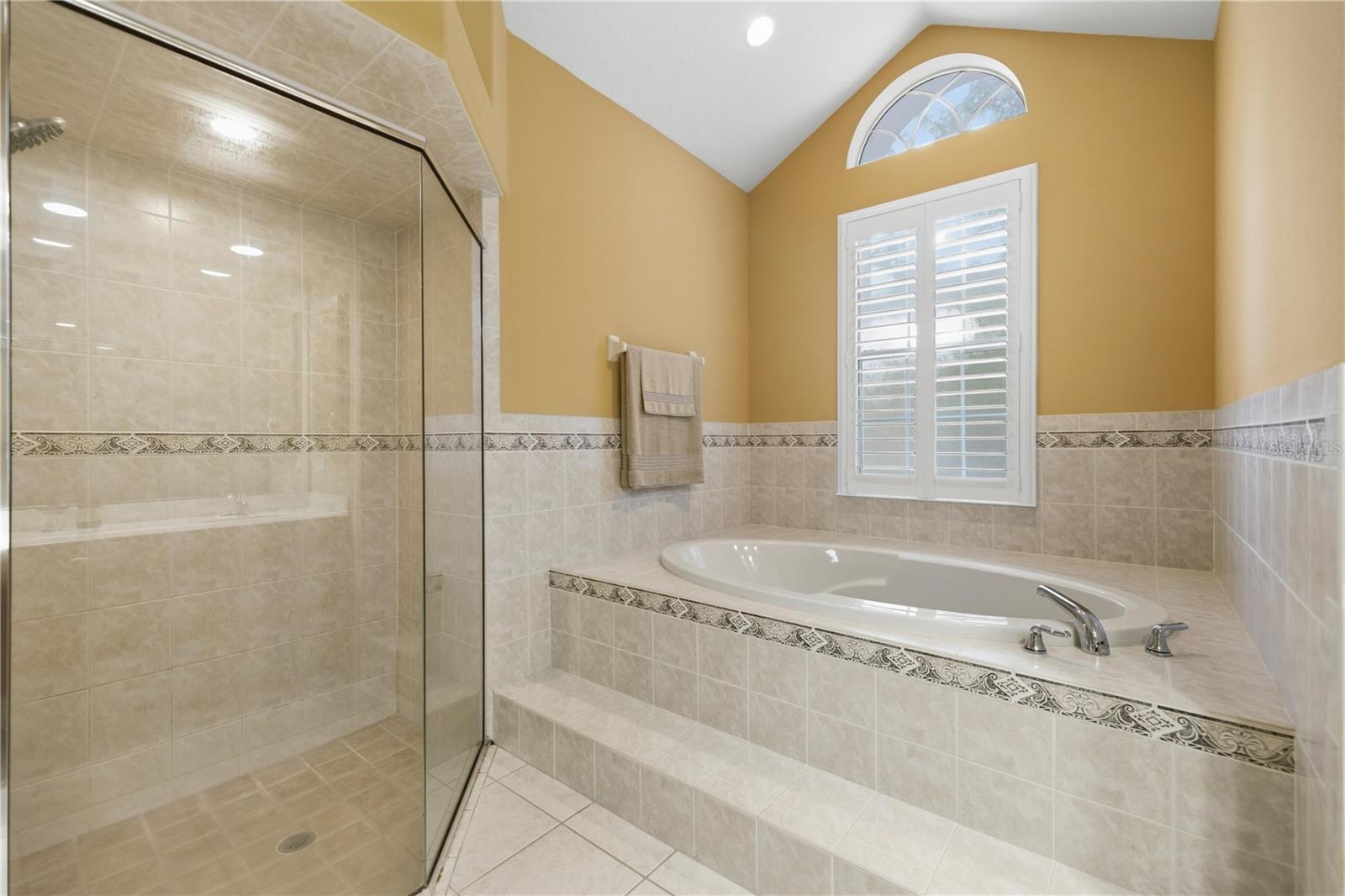 RAINBOW SPGS - Residential