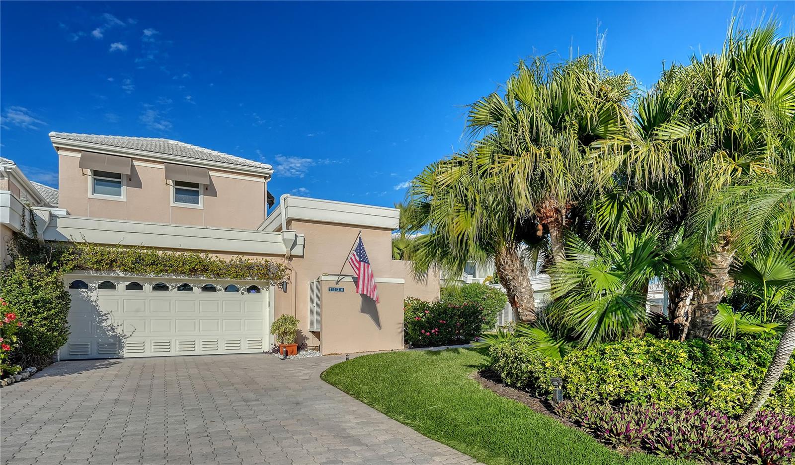 3530 MISTLETOE LANE