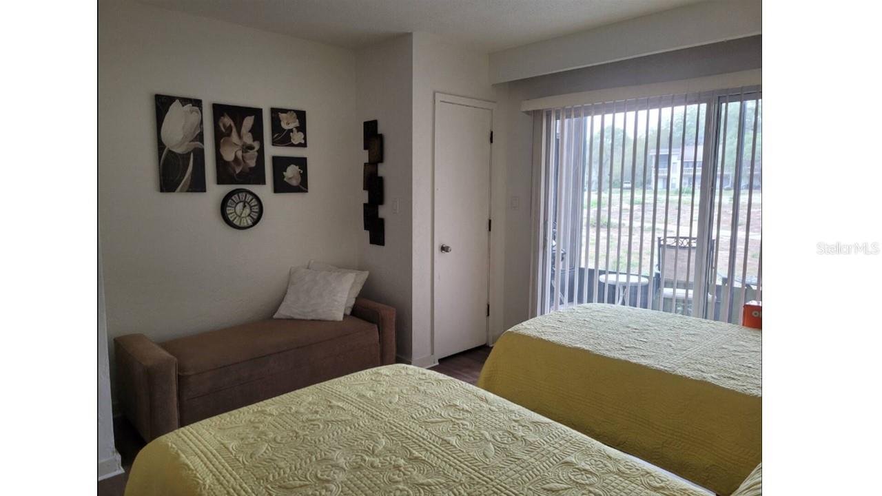 GRENELEFE CAMELOT CONDO PH 03 - Residential