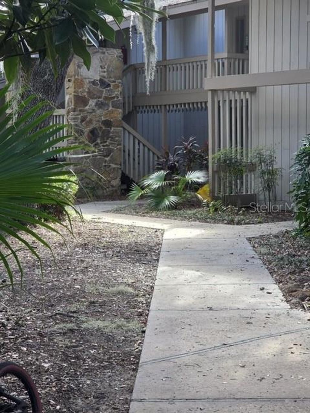 Photo of 681 Olde Camelot Circle #3270-1, Haines City, FL 33844 (MLS # O6355912)