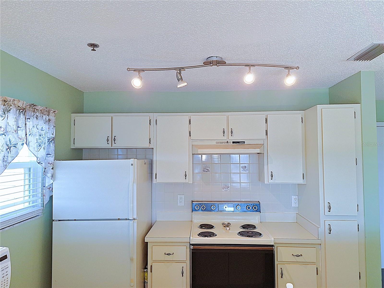 MARINERS WAY AT NEW PORT - Residential