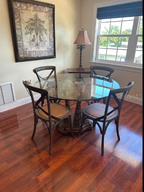 PINE SHORES ESTATE 4TH SEC - Residential Lease