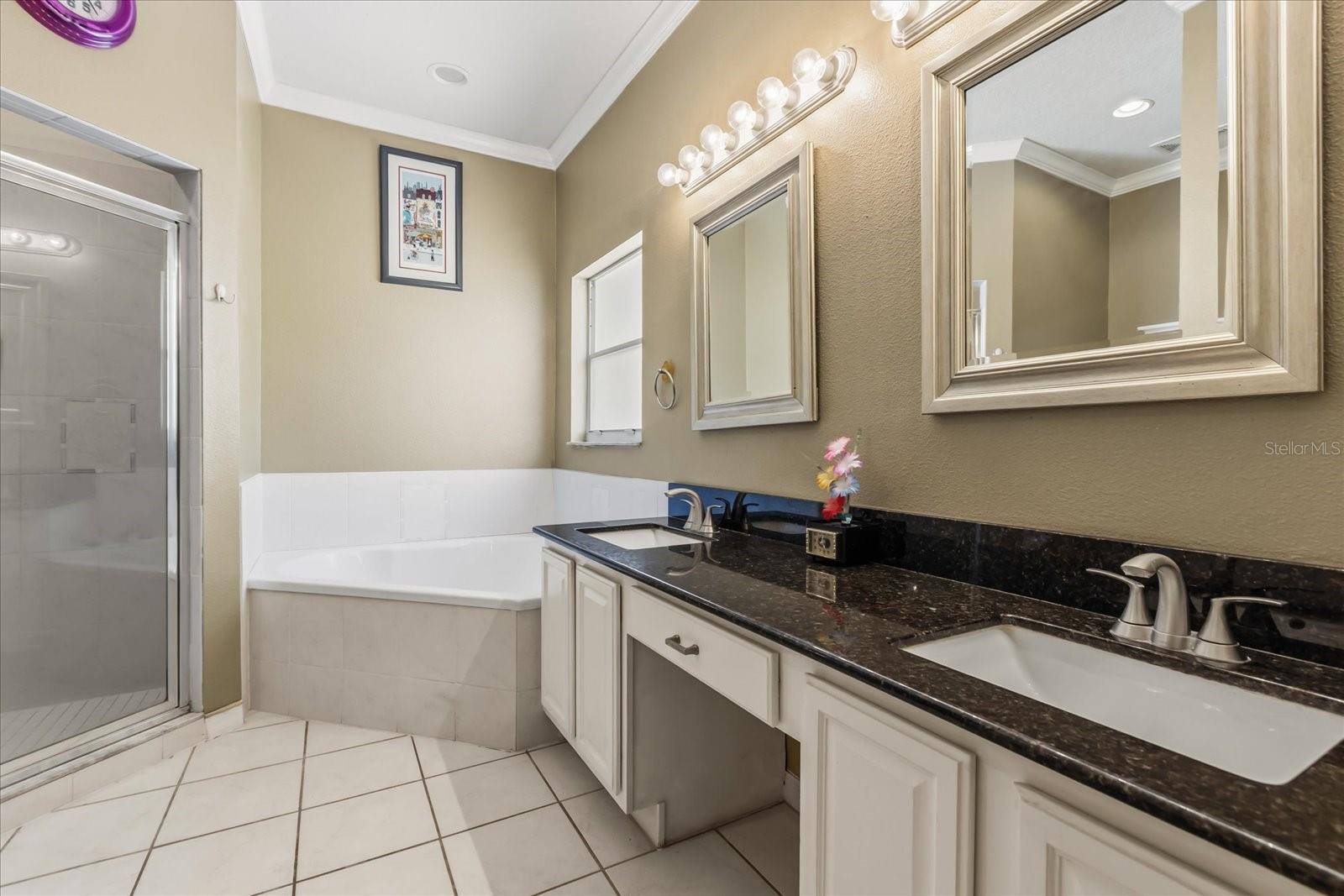 STONEYWOOD PH 01 - Residential