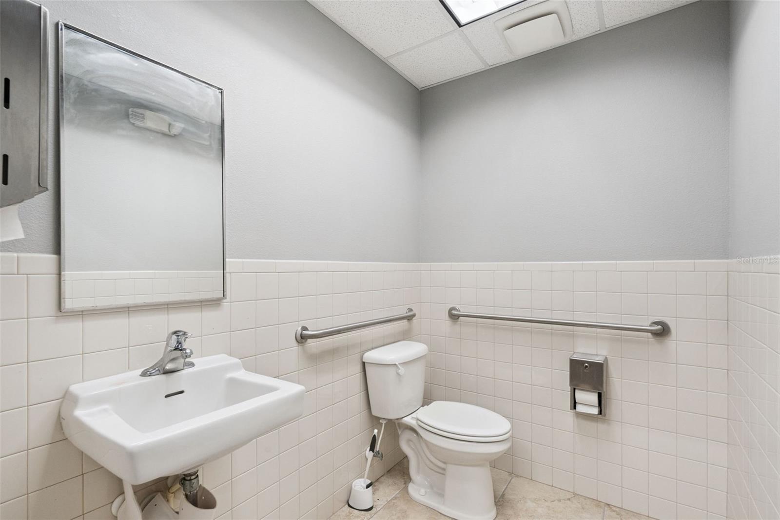 KOONTZ VILLA PARK - Commercial Sale