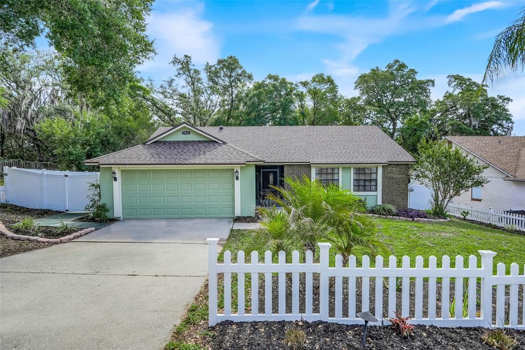 Photo of 5933 Groveline Drive, Orlando, FL 32810 (MLS # O6405618)