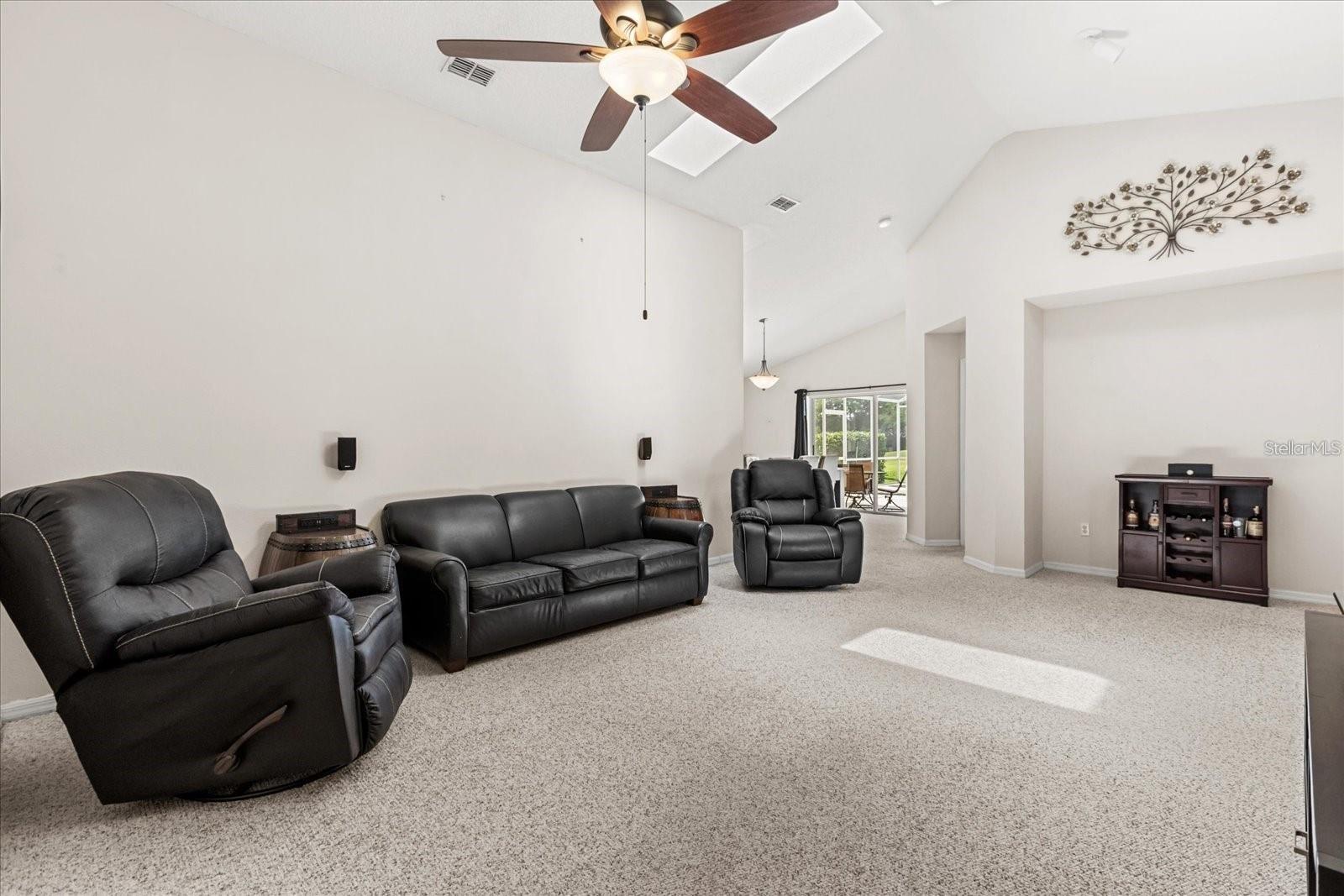 SOUTHERN DUNES, CARIBBEAN COVE - Residential