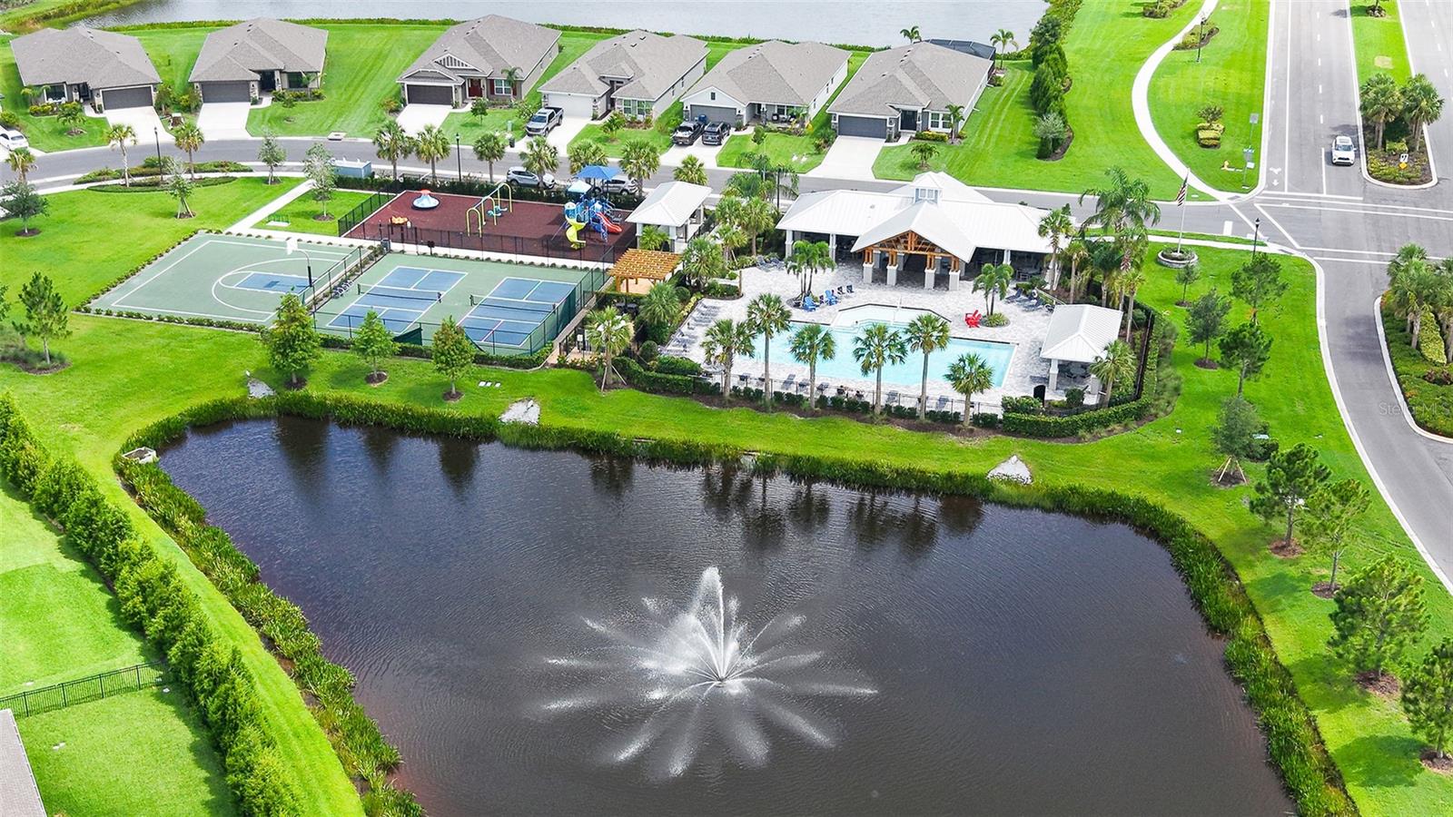 AVIARY AT RUTLAND RANCH PH 1A & 1B - Residential