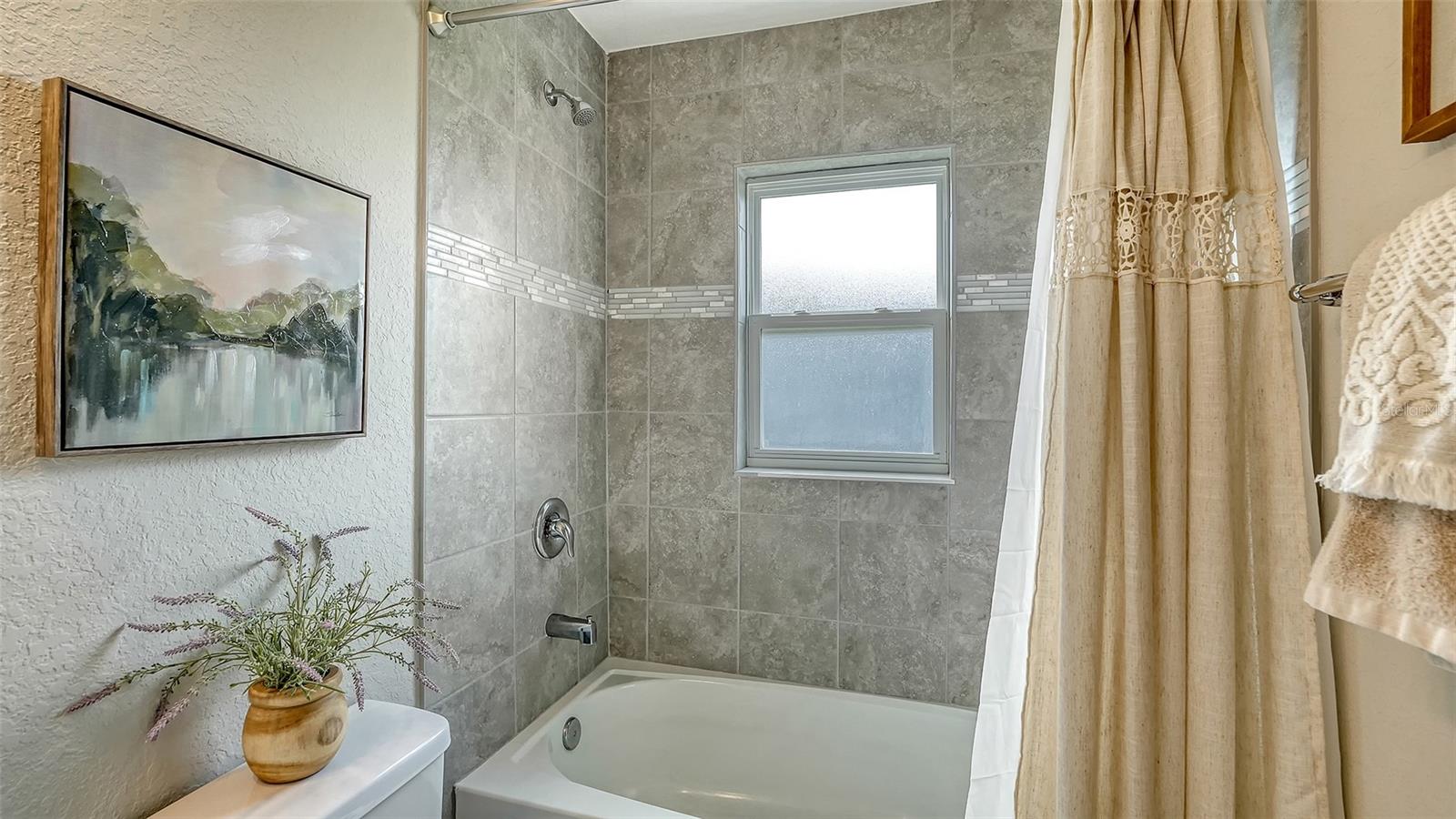 AVIARY AT RUTLAND RANCH PH 1A & 1B - Residential