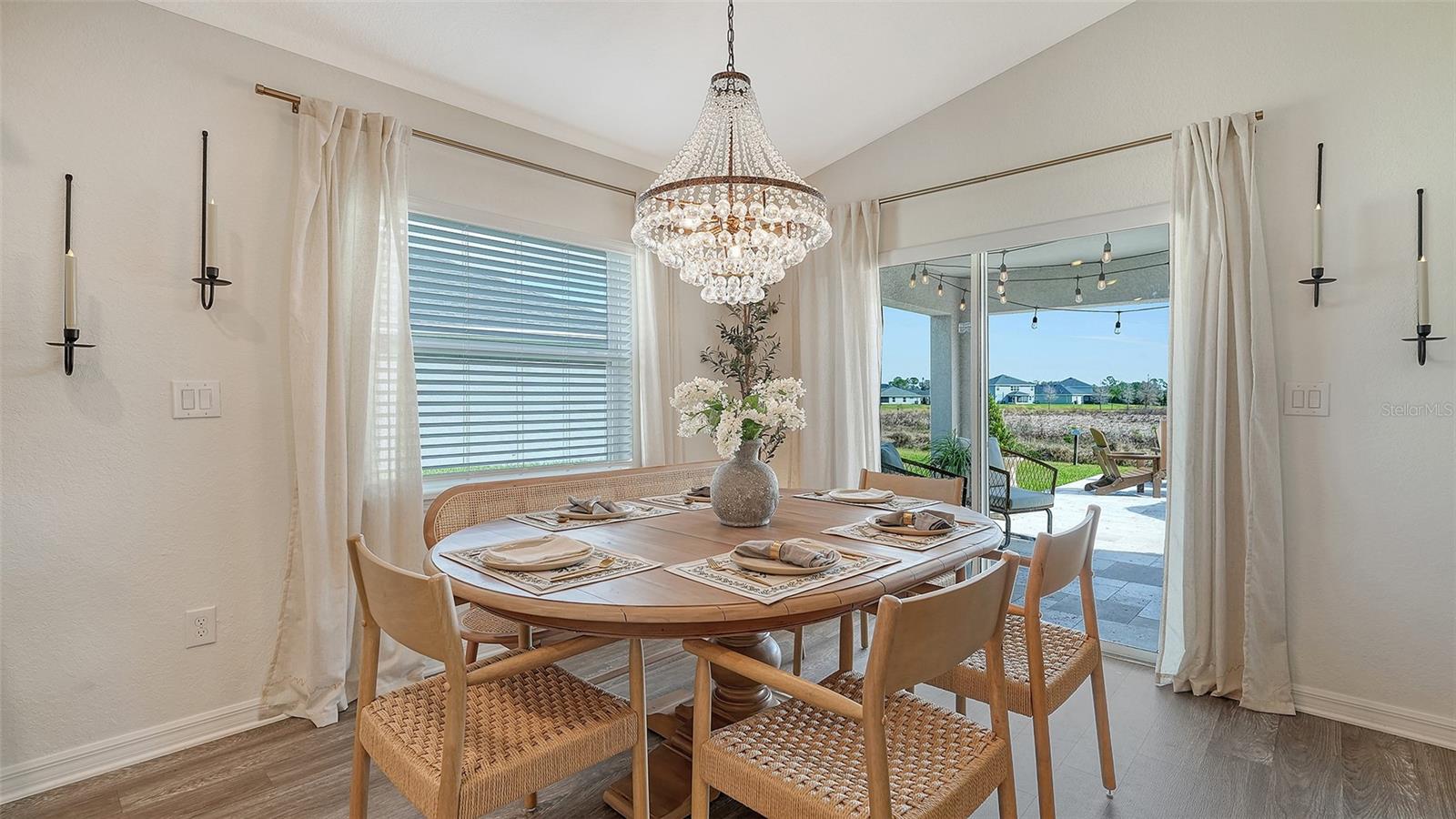 AVIARY AT RUTLAND RANCH PH 1A & 1B - Residential