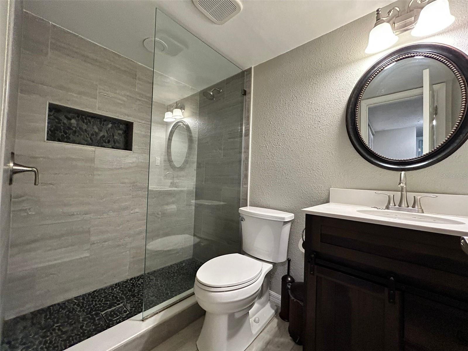 BAY POINTE COLONY A CONDOMINIUM - Residential Lease