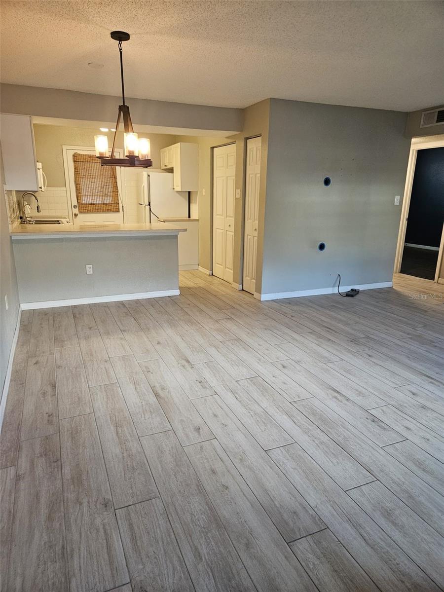 BAY POINTE COLONY A CONDOMINIUM - Residential Lease