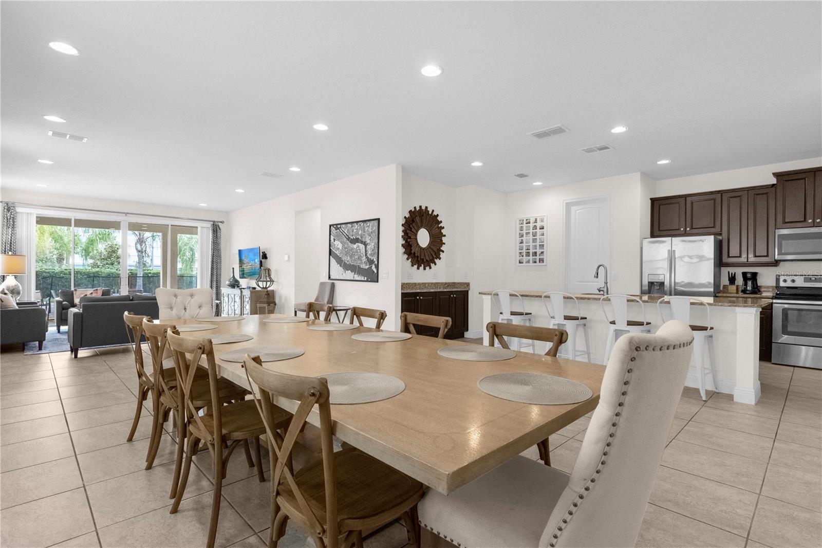 REUNION WEST PH 1 WEST & AMENT CTR RPLT - Residential