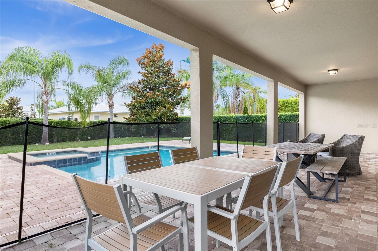 REUNION WEST PH 1 WEST & AMENT CTR RPLT - Residential