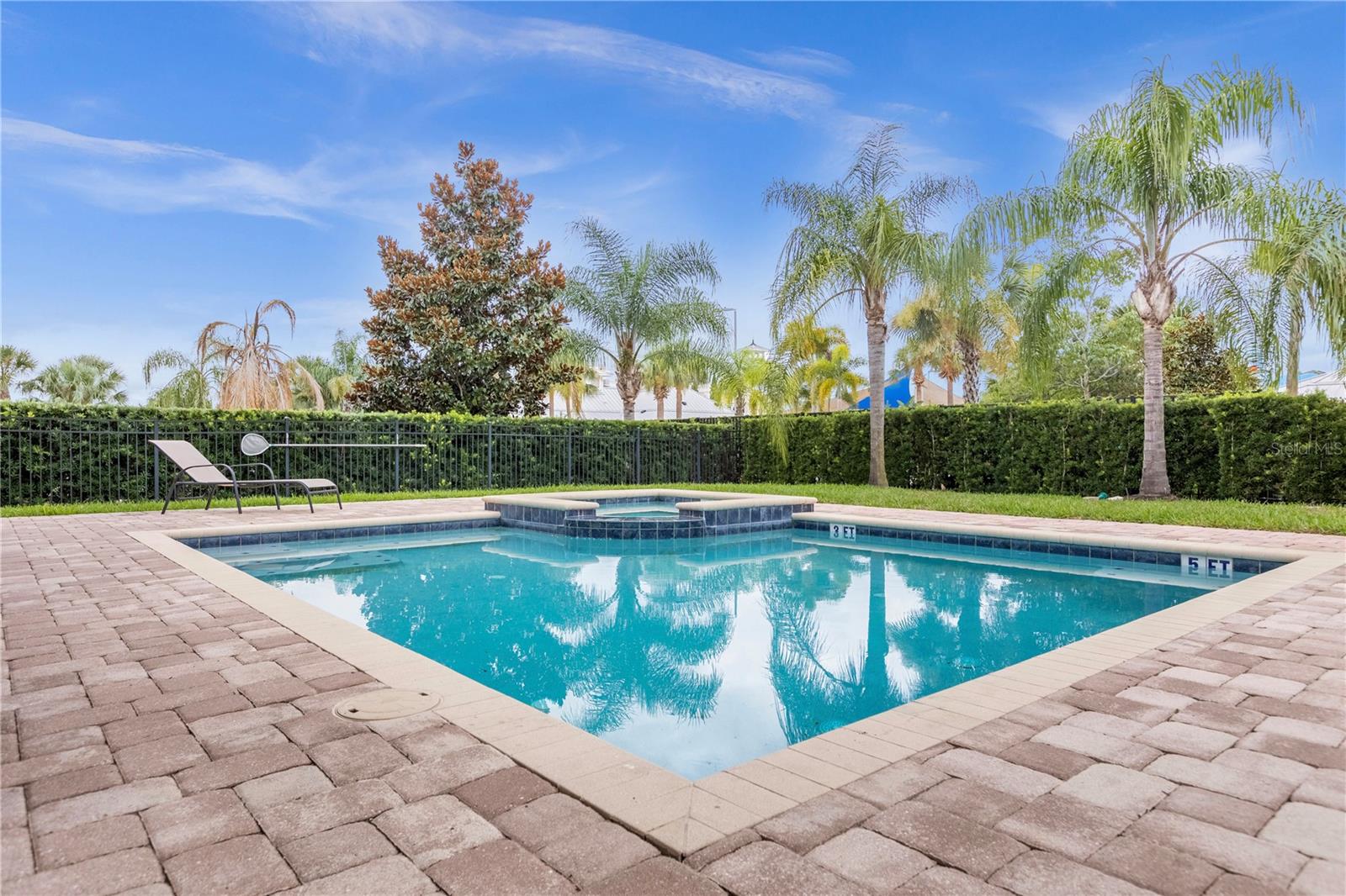 REUNION WEST PH 1 WEST & AMENT CTR RPLT - Residential