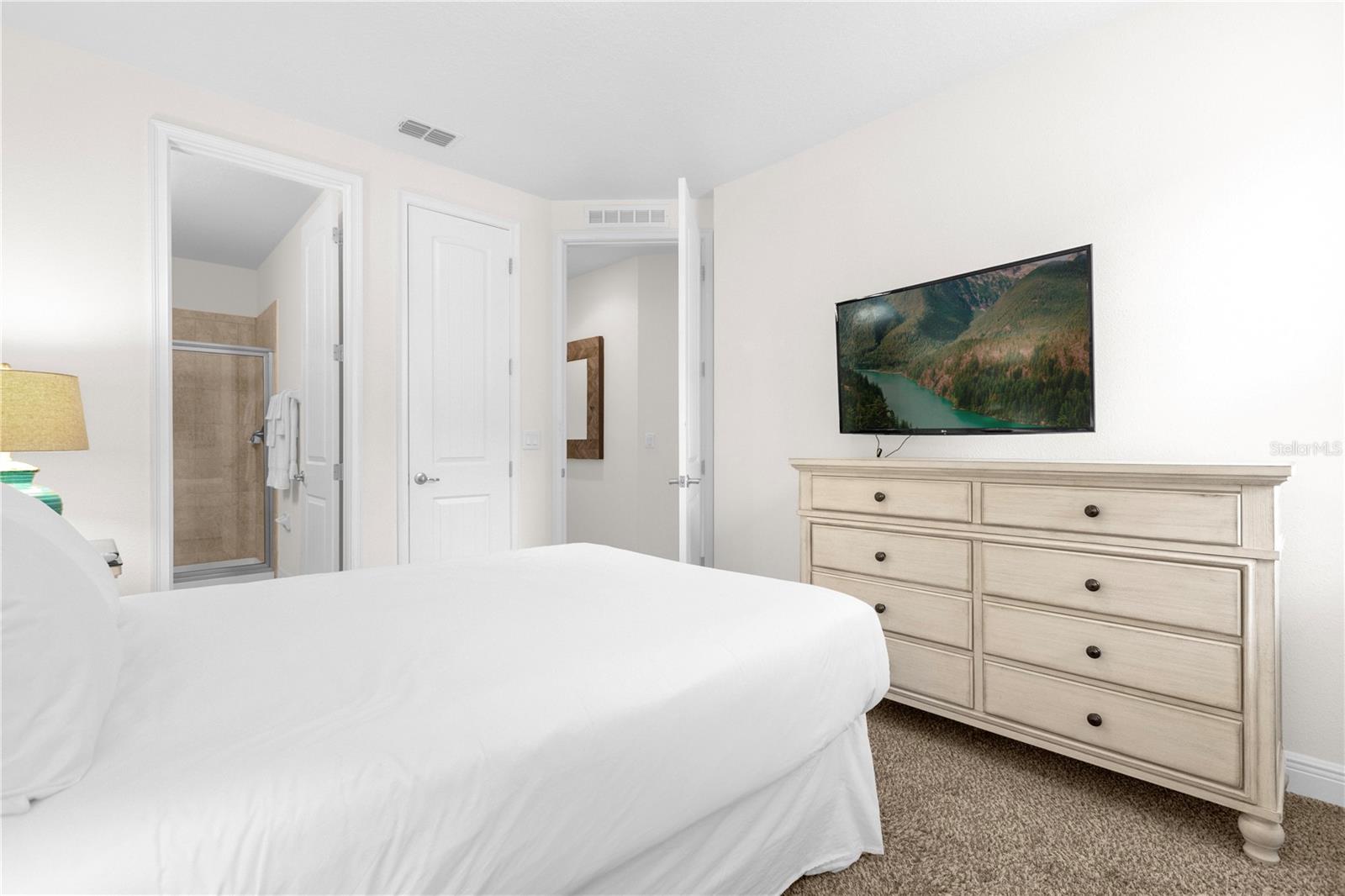 REUNION WEST PH 1 WEST & AMENT CTR RPLT - Residential