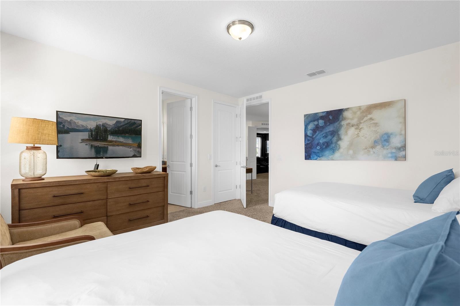 REUNION WEST PH 1 WEST & AMENT CTR RPLT - Residential