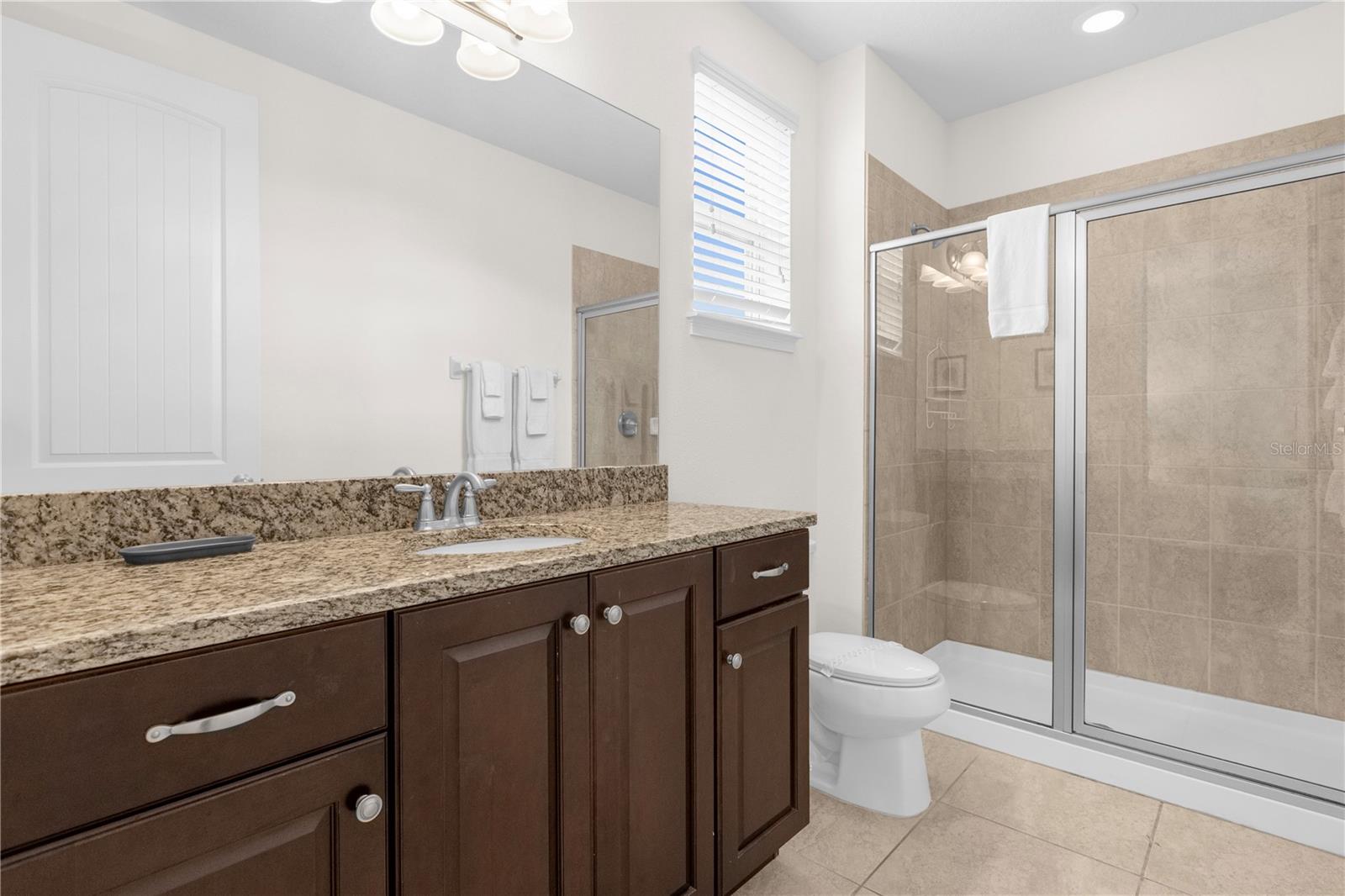 REUNION WEST PH 1 WEST & AMENT CTR RPLT - Residential