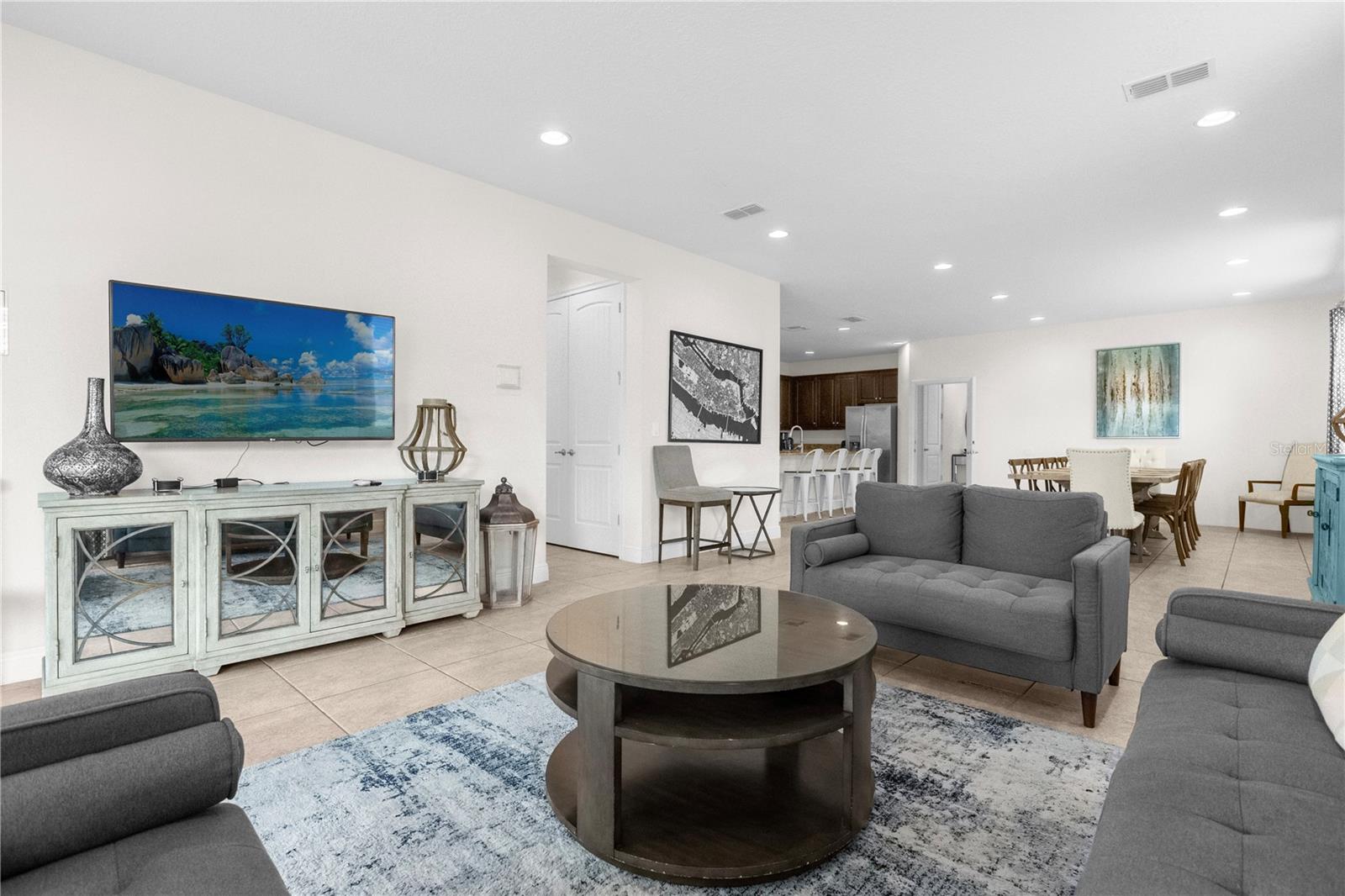 REUNION WEST PH 1 WEST & AMENT CTR RPLT - Residential