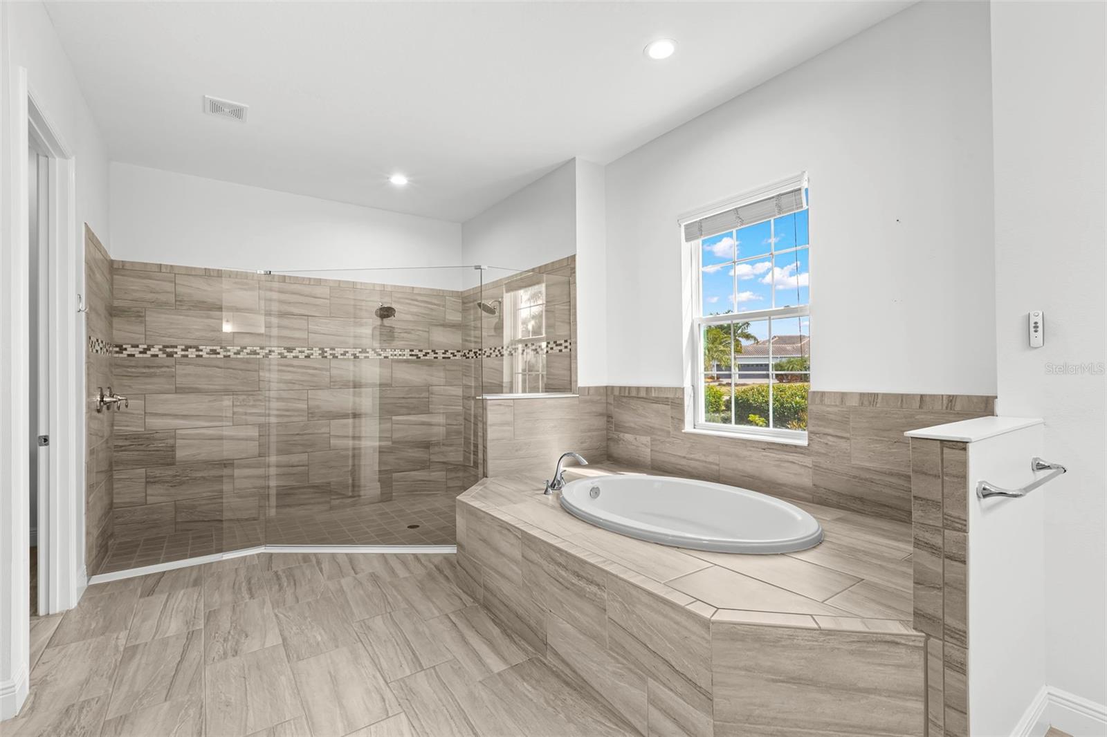 VILANO PH 1 - Residential