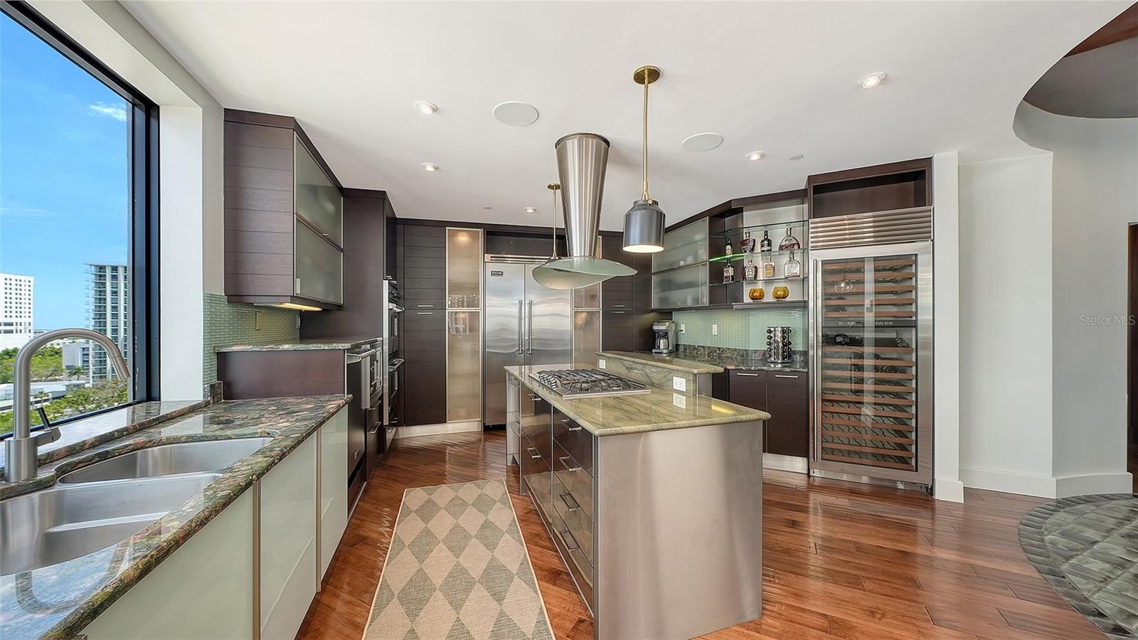 VISTA BAY POINT - Residential