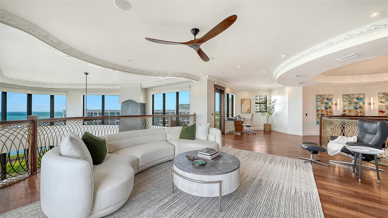 VISTA BAY POINT - Residential