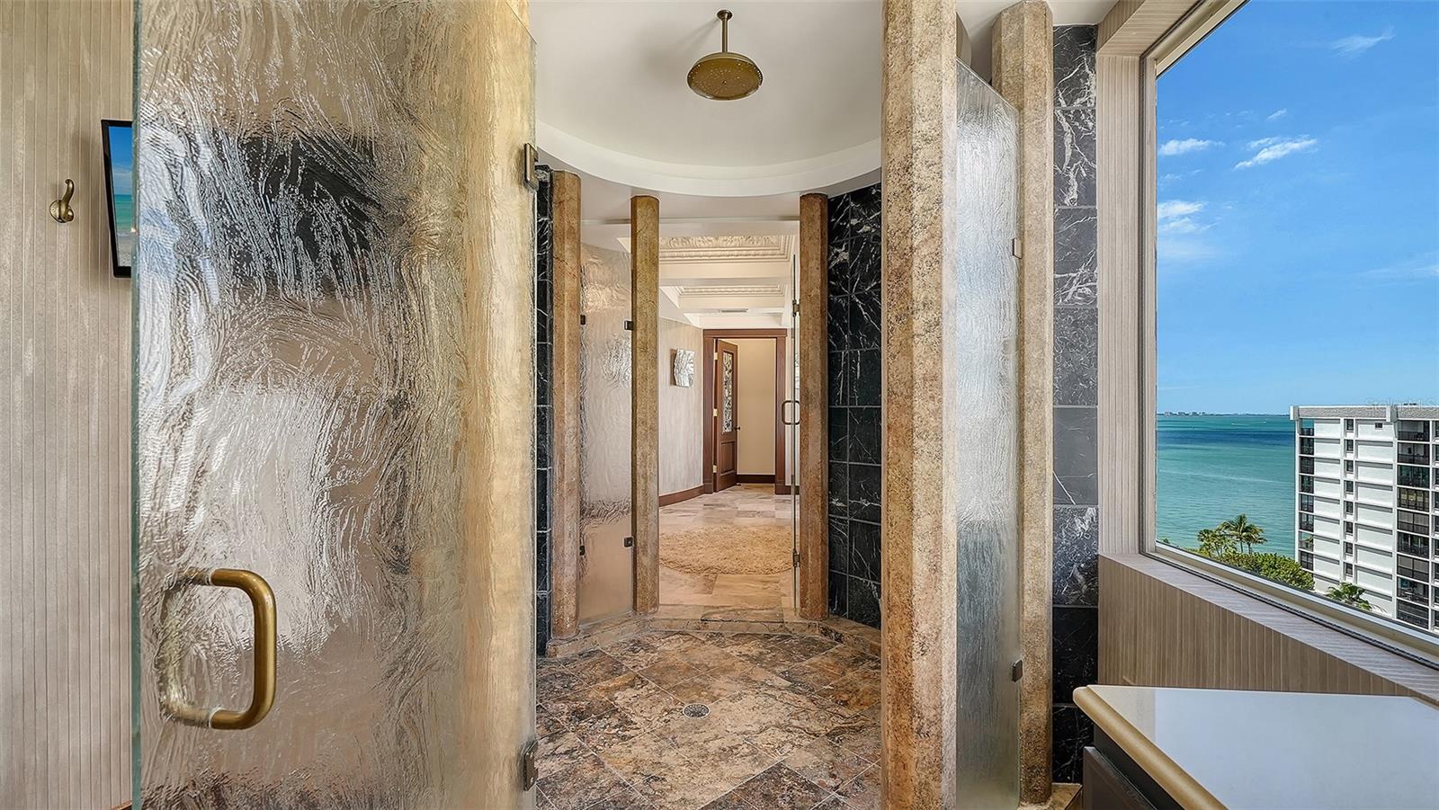 VISTA BAY POINT - Residential