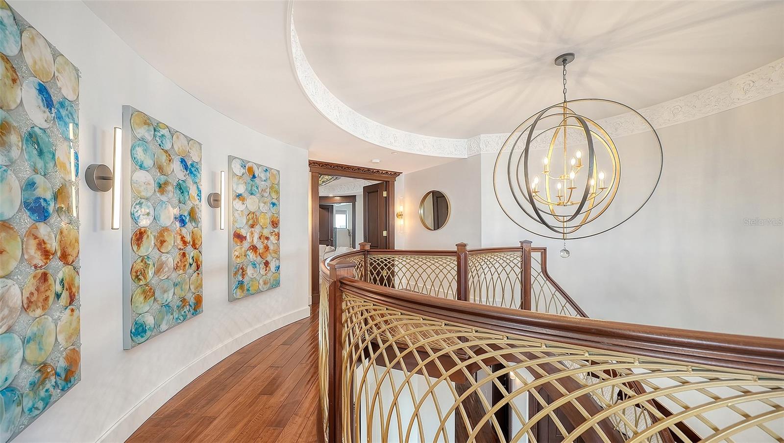 VISTA BAY POINT - Residential