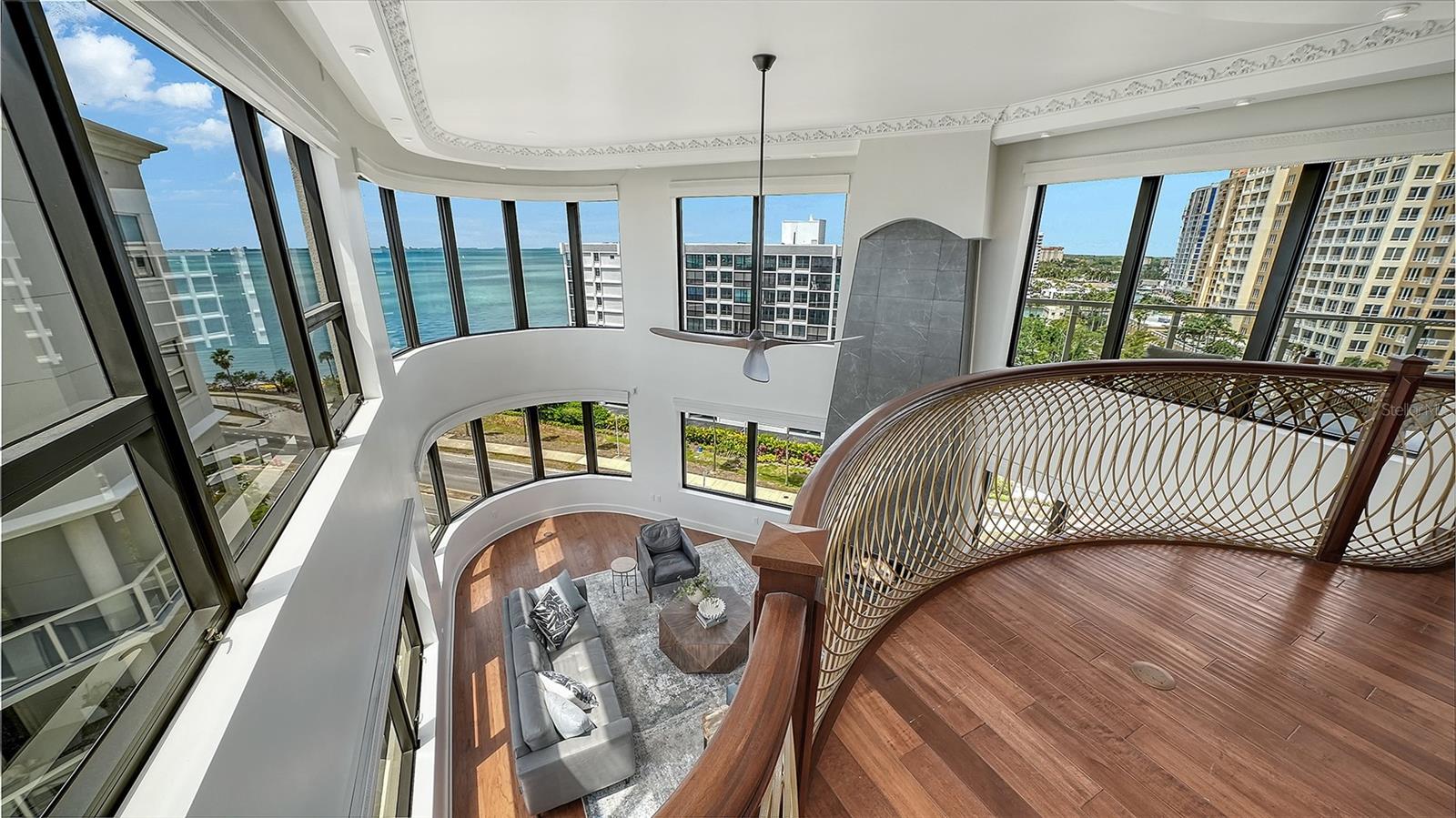 VISTA BAY POINT - Residential