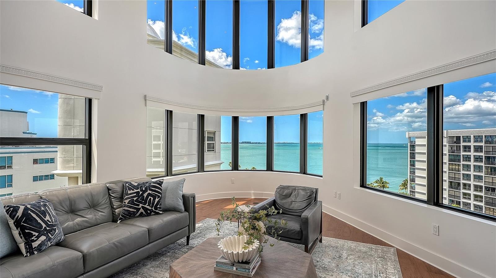 VISTA BAY POINT - Residential