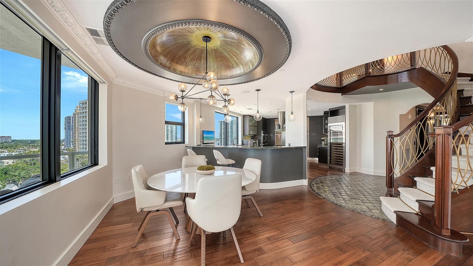 VISTA BAY POINT - Residential