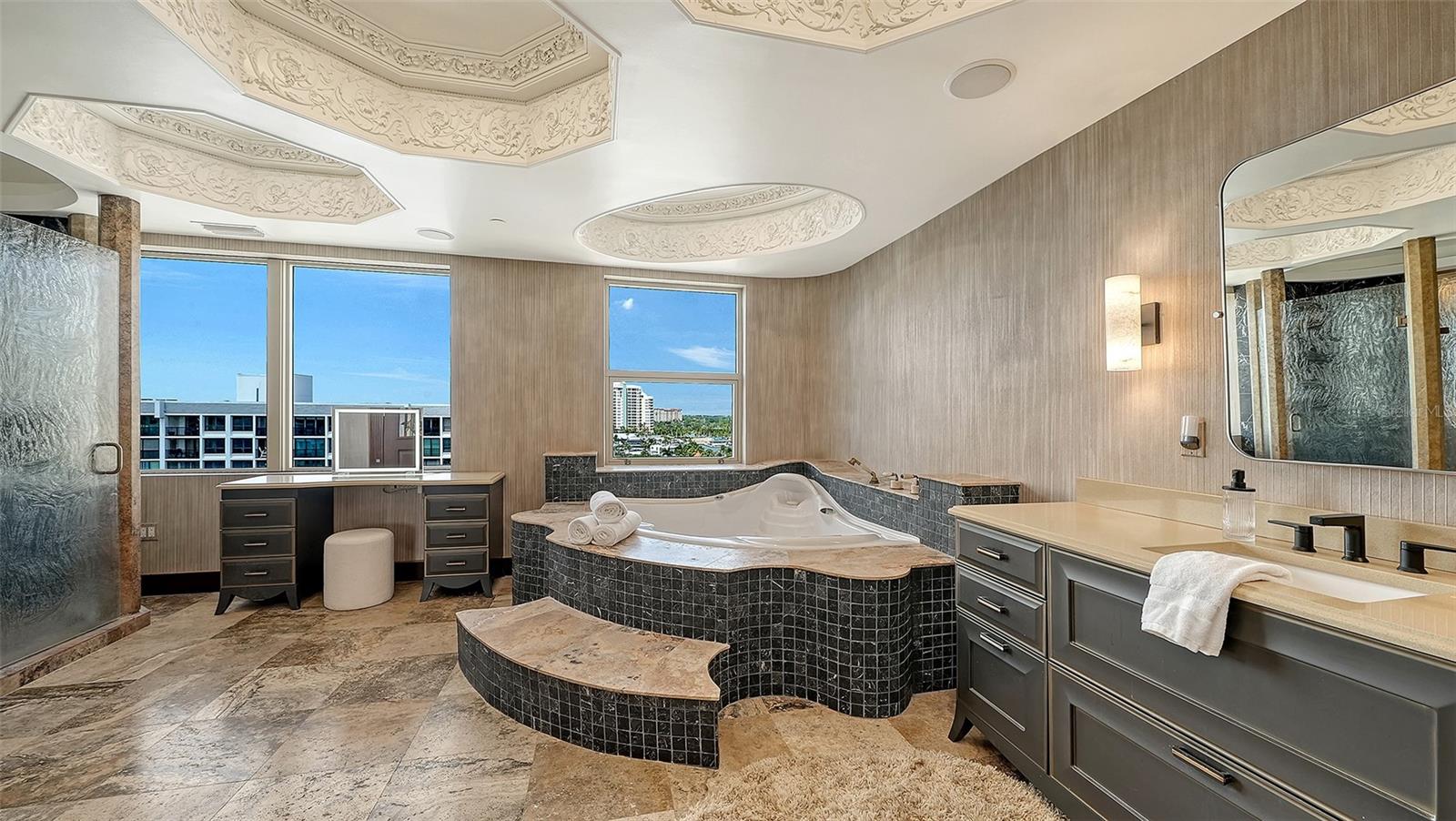 VISTA BAY POINT - Residential