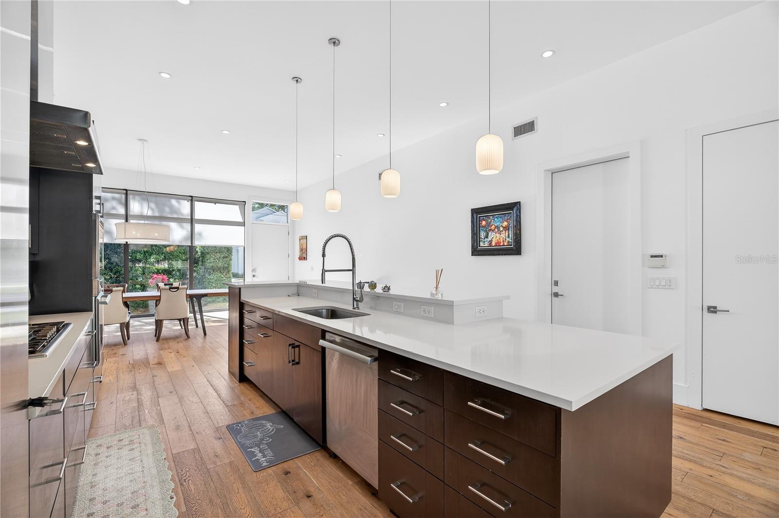 CLOUSERS SUB - Residential