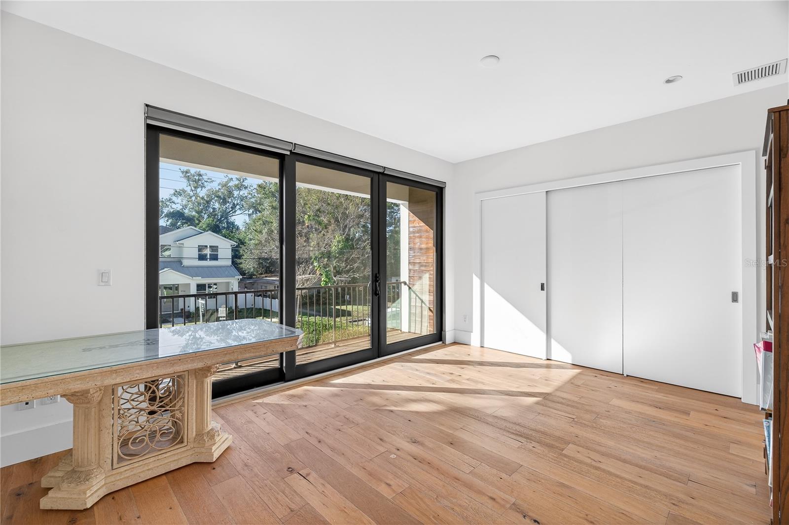 CLOUSERS SUB - Residential