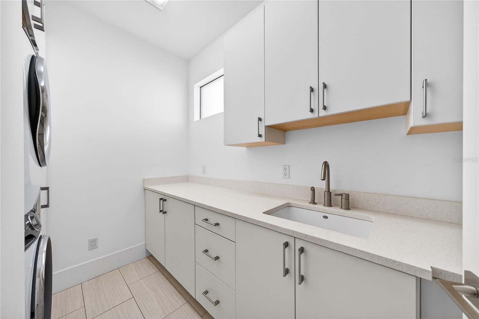 CLOUSERS SUB - Residential