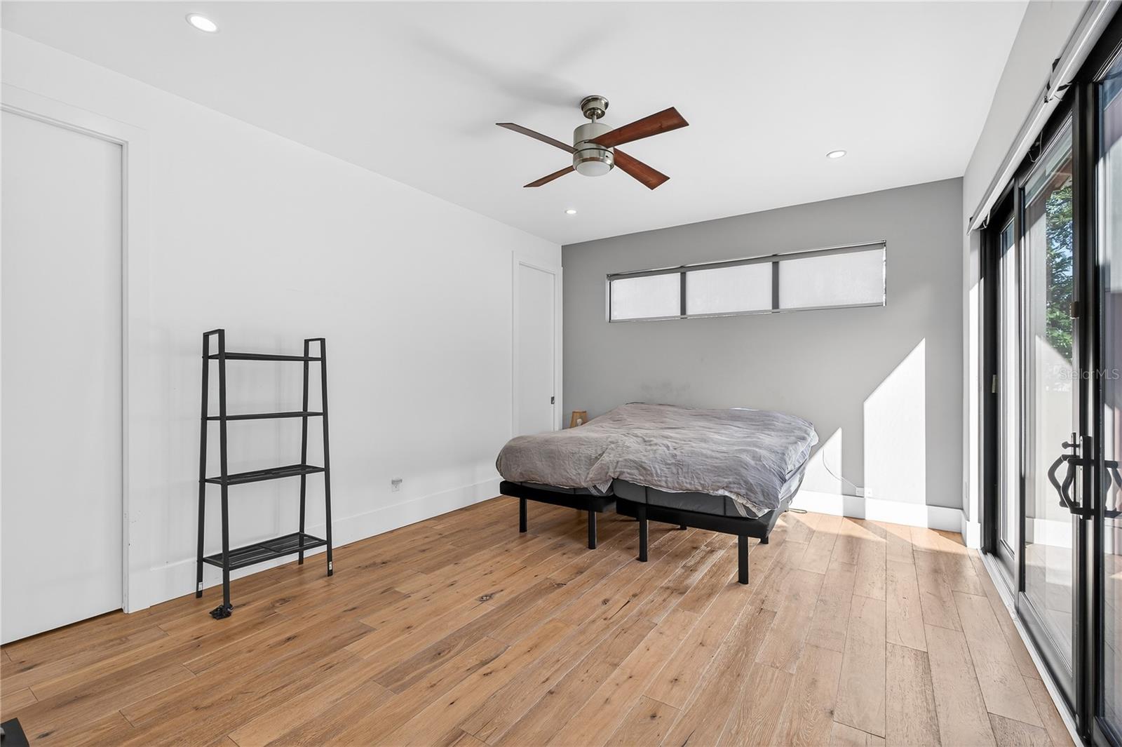 CLOUSERS SUB - Residential