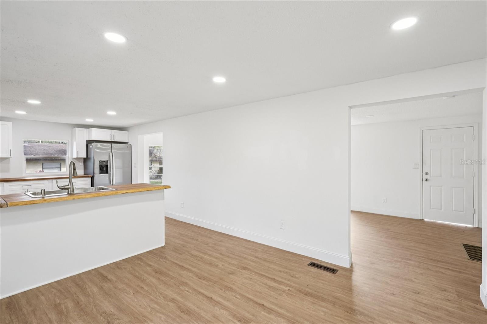 ACREAGE - Residential