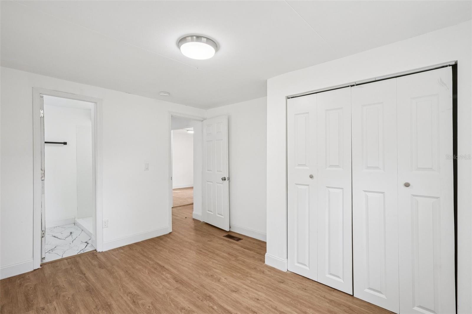 ACREAGE - Residential