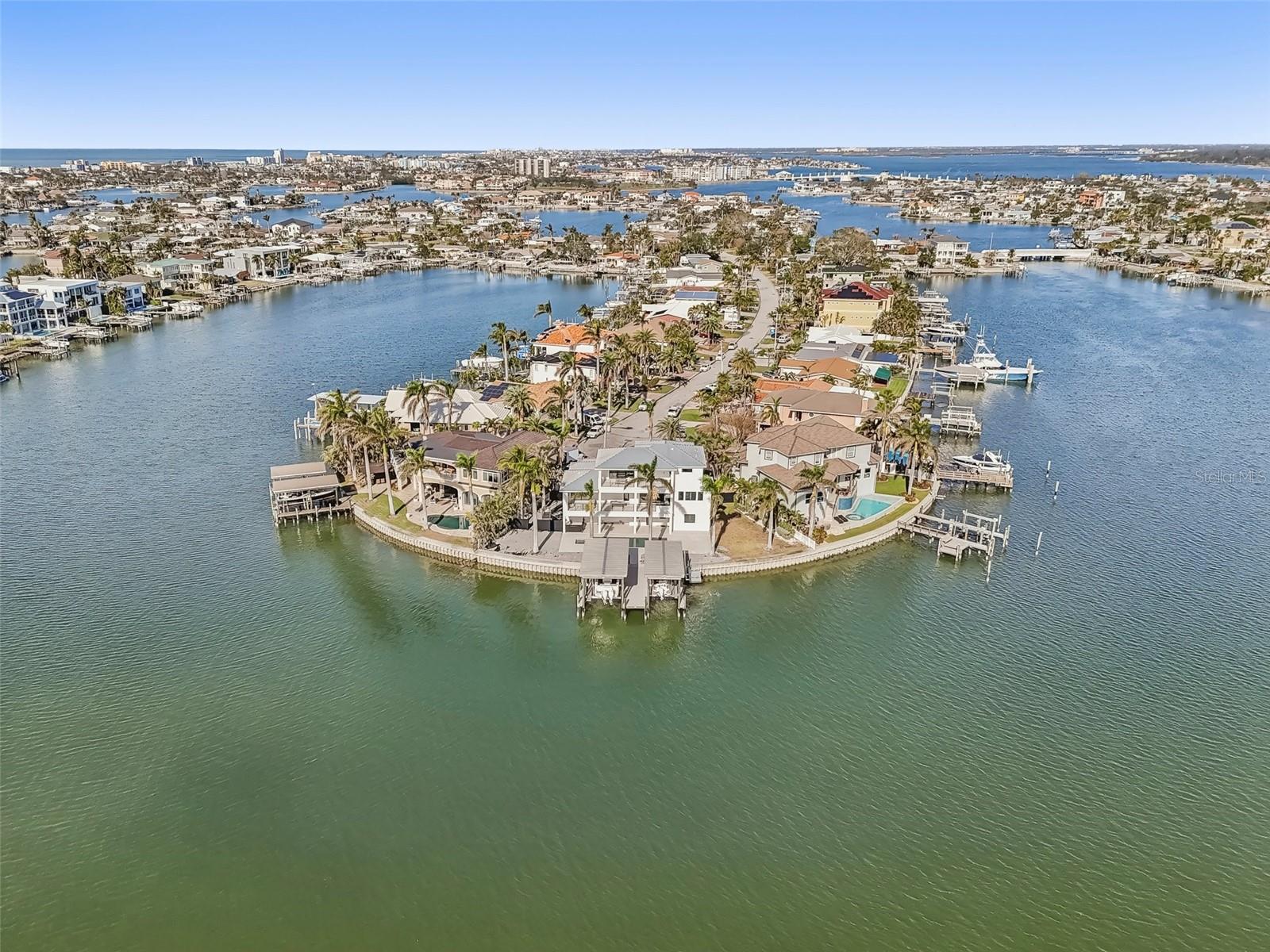 SOUTH CSWY ISLE YACHT CLUB ADD - Residential