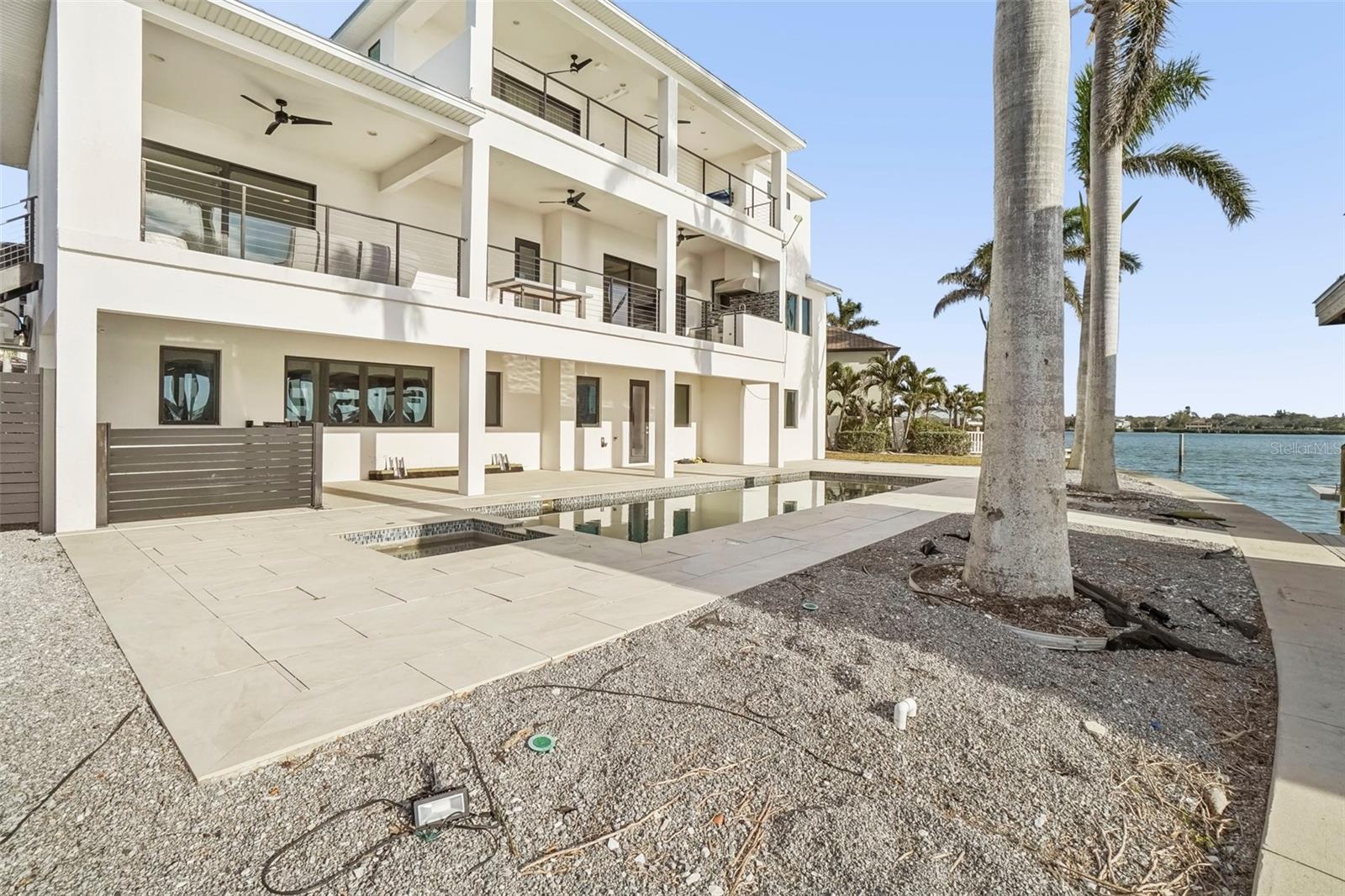SOUTH CSWY ISLE YACHT CLUB ADD - Residential