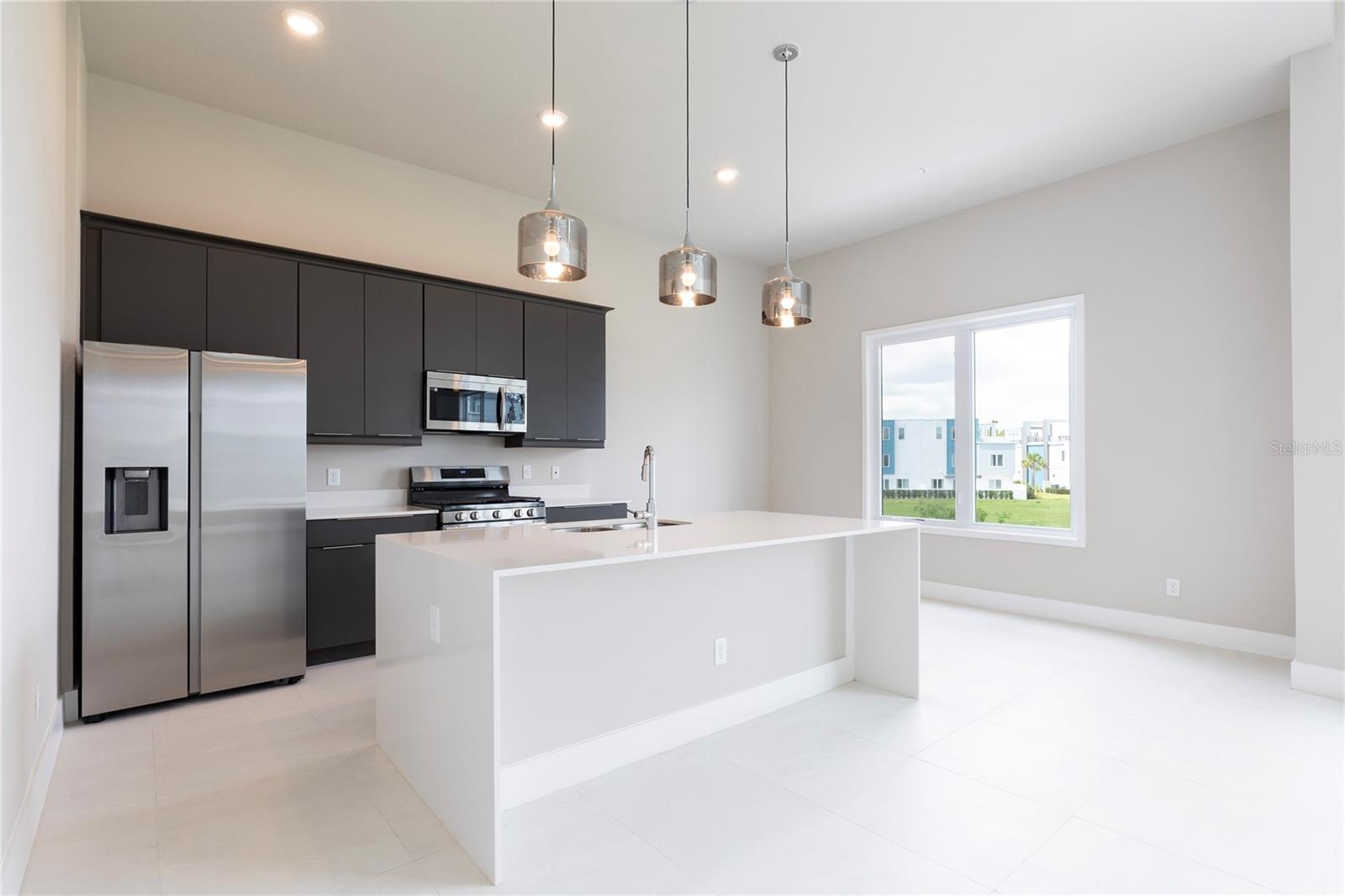 SPECTRUM AT REUNION CONDO PH 10 - Residential