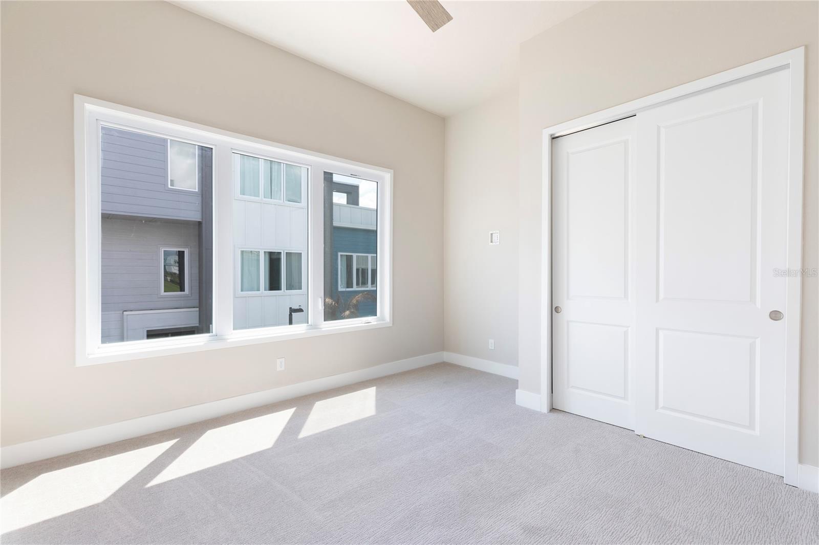 SPECTRUM AT REUNION CONDO PH 10 - Residential