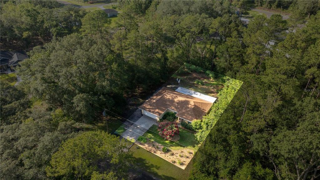 Photo of 26 Bay Place Run, Ocklawaha, FL 32179 (MLS # OM705355)