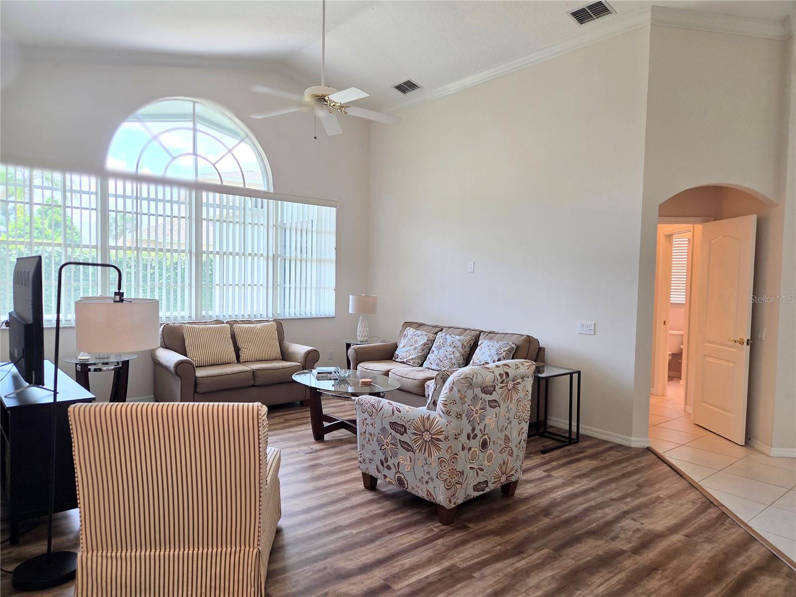 9222 BONNINGTON DRIVE