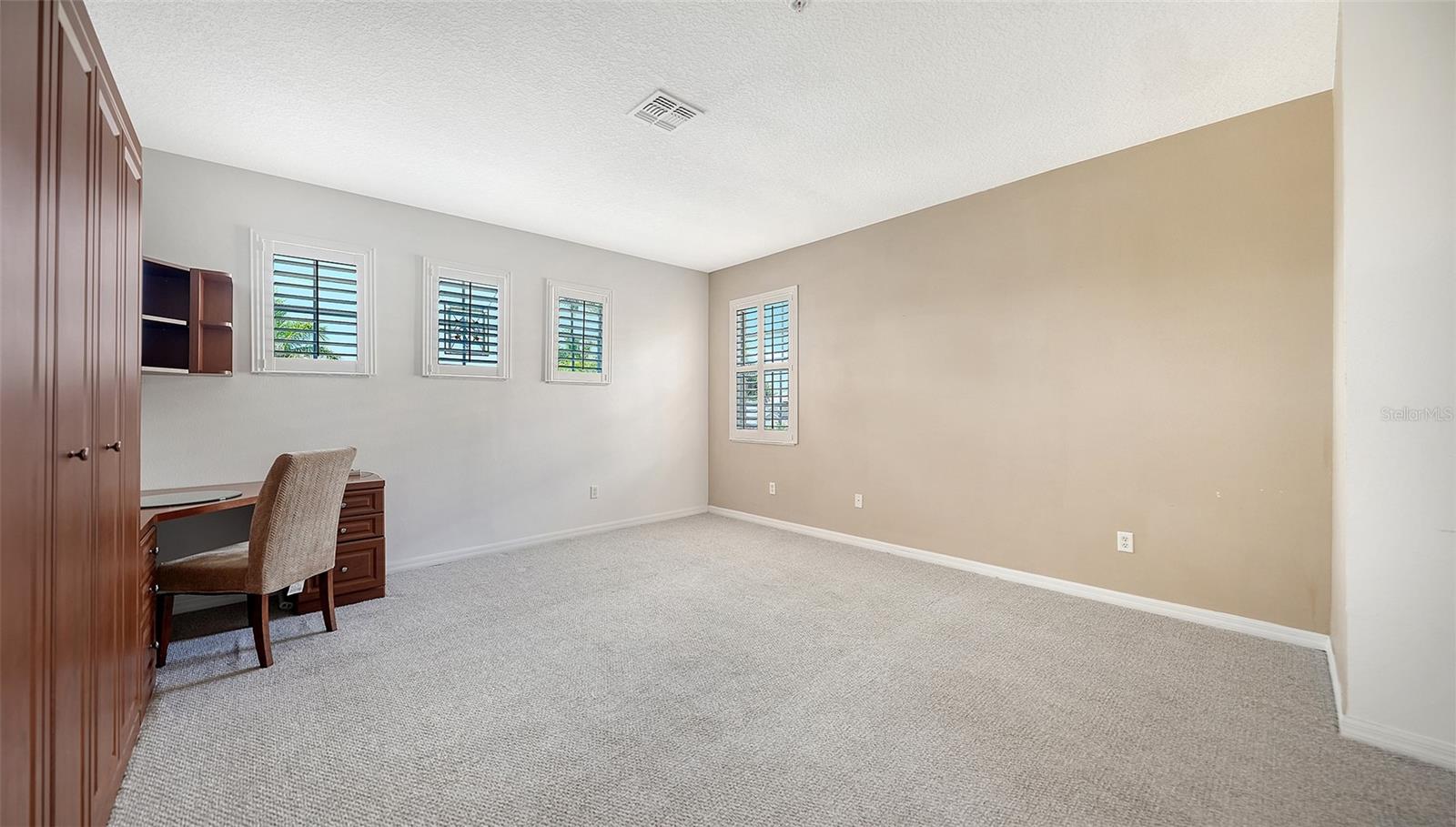 5356 MANG PLACE 1404