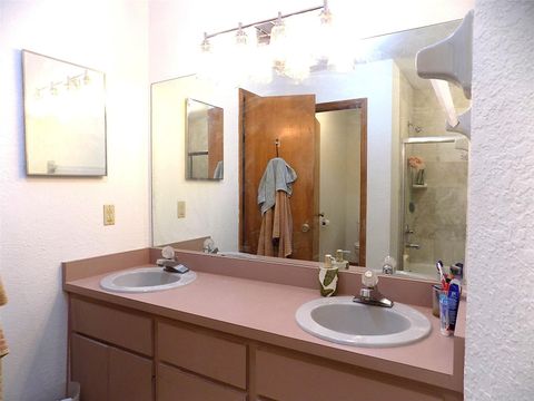 Tiny photo for 750 SW 91st Place, Ocala, FL 34476 (MLS # O6312490)