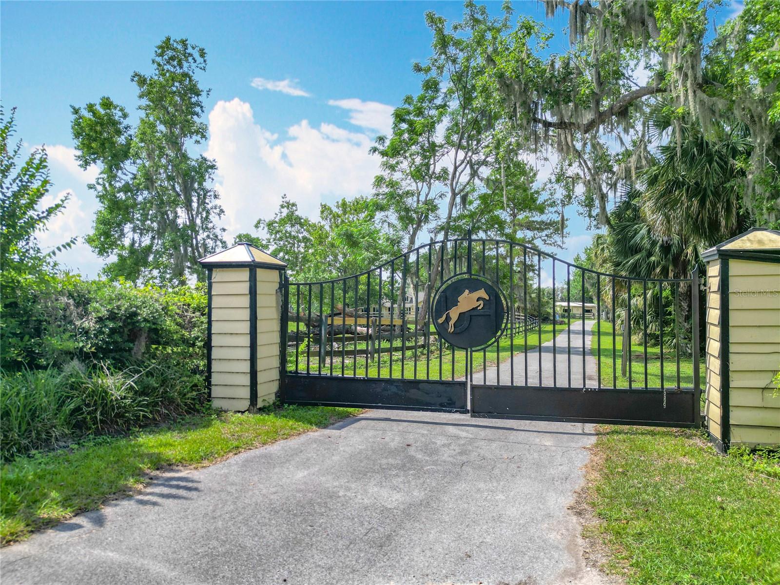 750 SW 91ST PLACE